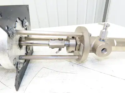 Ingersoll Rand ARO 67120-P43 Pneumatic Extrusion Piston Pump 6549psi 67100-P43