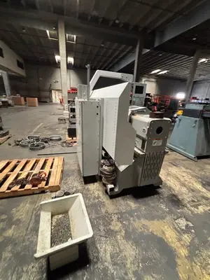 USED 2006 HAAS TL-1