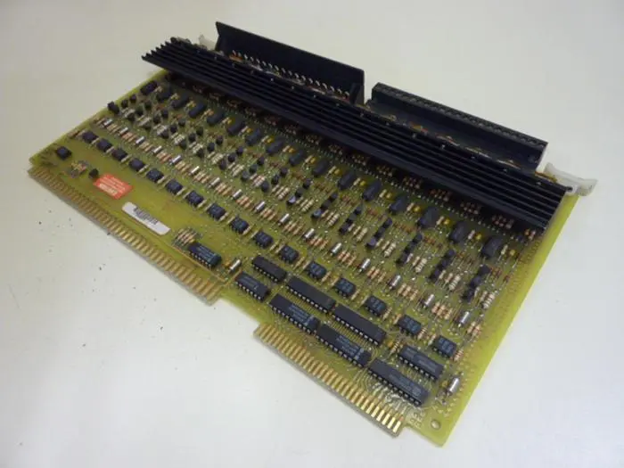 USED CMC / CINCINNATI MILACRON 3-531-4590A