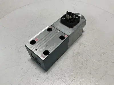USED BOSCH 0 811 402 019