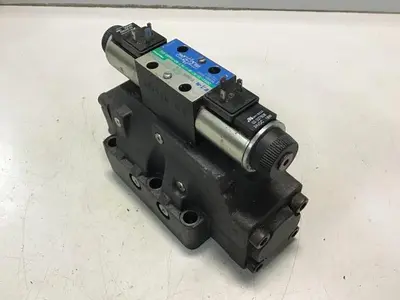 USED VICKERS DG4V3S6CMUHL760EN490B13