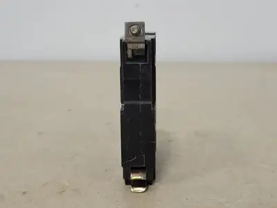 USED SQUARE D QOB115