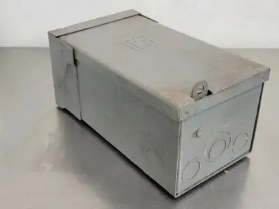 USED SQUARE D QO2-4ARB