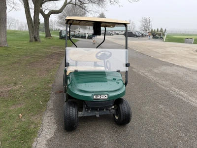 (1) 2017 E-Z-Go golf cart with a Kawasaki gas engine, model 625111G01, does not include Club canopy ...