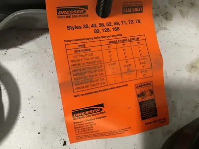 Dresser Steel coupling (5492596) 12.750in Pipe Clamp Sewer