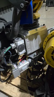 Used 2014 FANUC R-2000iB/210F + R-30iA Robots Michigan US | iGAM Industrial Marketplace #1371399