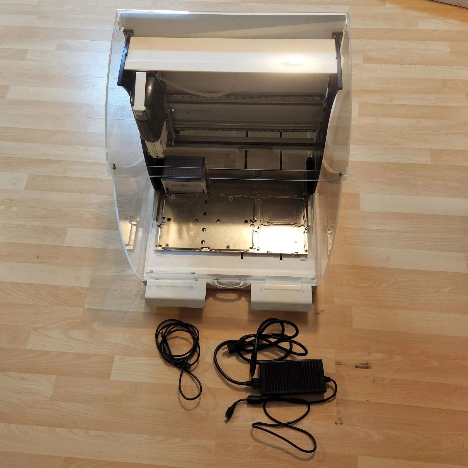 Used GILSON PipetMax Medical Equipment - Other Saskatchewan CA | Tools of Industry #1496499
