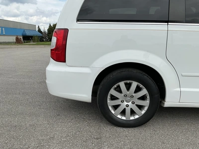 Used 2015 CHRYSLER TOWN & COUNTRY Vans Michigan US | Miedema Asset Management Group #1489474
