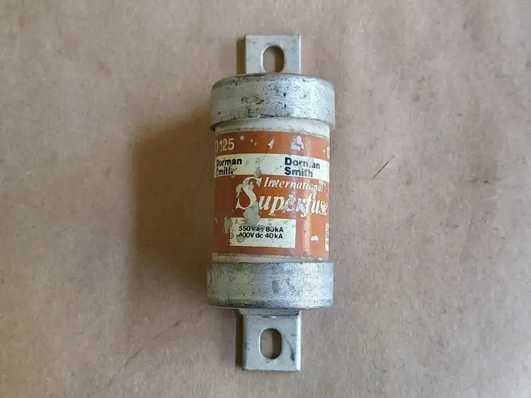 Used INTERNATIONAL SUPERFUSE DEO125 Misc Electrical & Power Parts British Columbia CA | Lenmark #247922