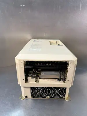 Yaskawa CIMR-SSA4015 AC Inverter 3PH 0-460VAC 34A 40151A (2.6.2)