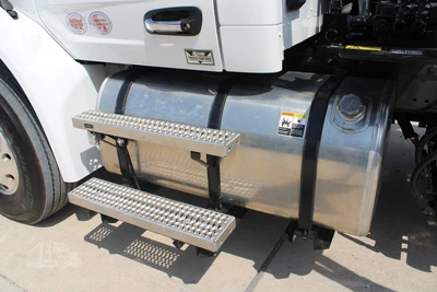New | in-Stock 2027 PETERBILT 548 Rolloff Trucks Texas US | Roll Off Truck World #1492013