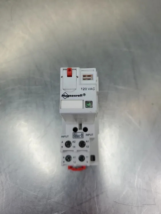 Used Magnecraft _UNKNOWN_ Relays & Switches South Carolina US | Palmetto Automation #1540072