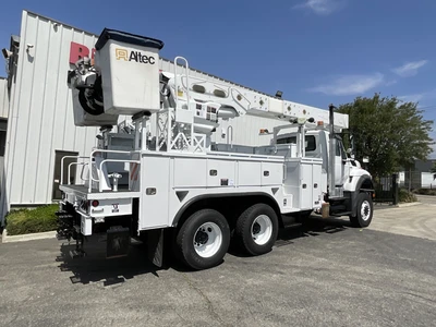 Used 2013 INTERNATIONAL 7500 Bucket (boom) trucks California US | Big Truck & Equipment #1412280