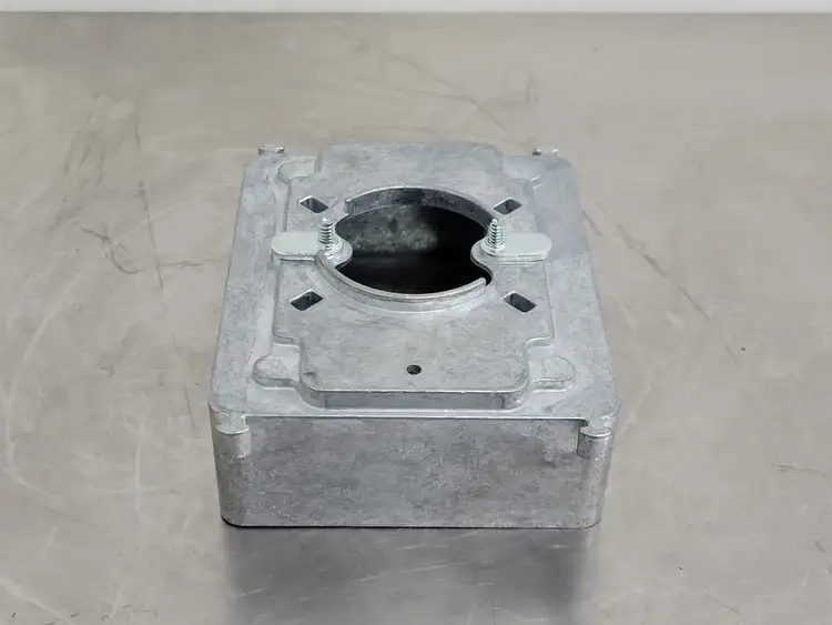 New | in-Stock WIREMOLD 4220 Misc Electrical & Power Parts British Columbia CA | Lenmark #254690
