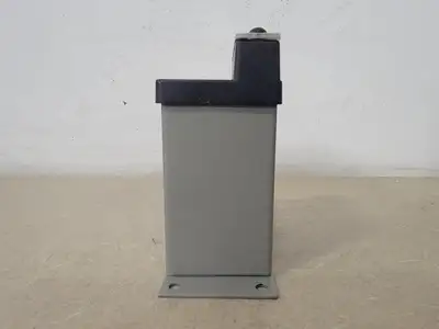 USED SQUARE D CLE-202001