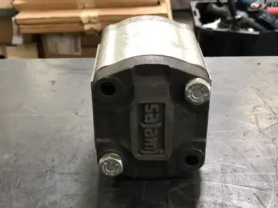 NEW SALAMI 2PB16SP25B4