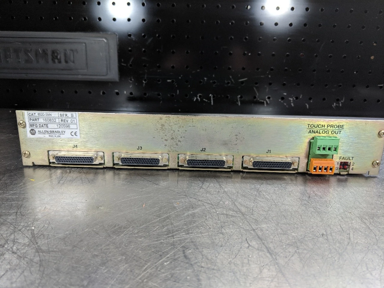 Allen-Bradley 8520-SM4 Series B 4-Axis Servo Module 160832 (LOC2433B)