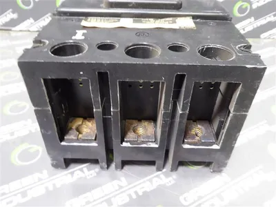 Westinghouse JA3225NW Molded Case Switch 600VAC 225 Amp Used