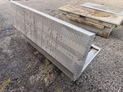 Used TRUCK TOOL BOX _UNKNOWN_ Tool Box Michigan US | Miedema Asset Management Group #1414282