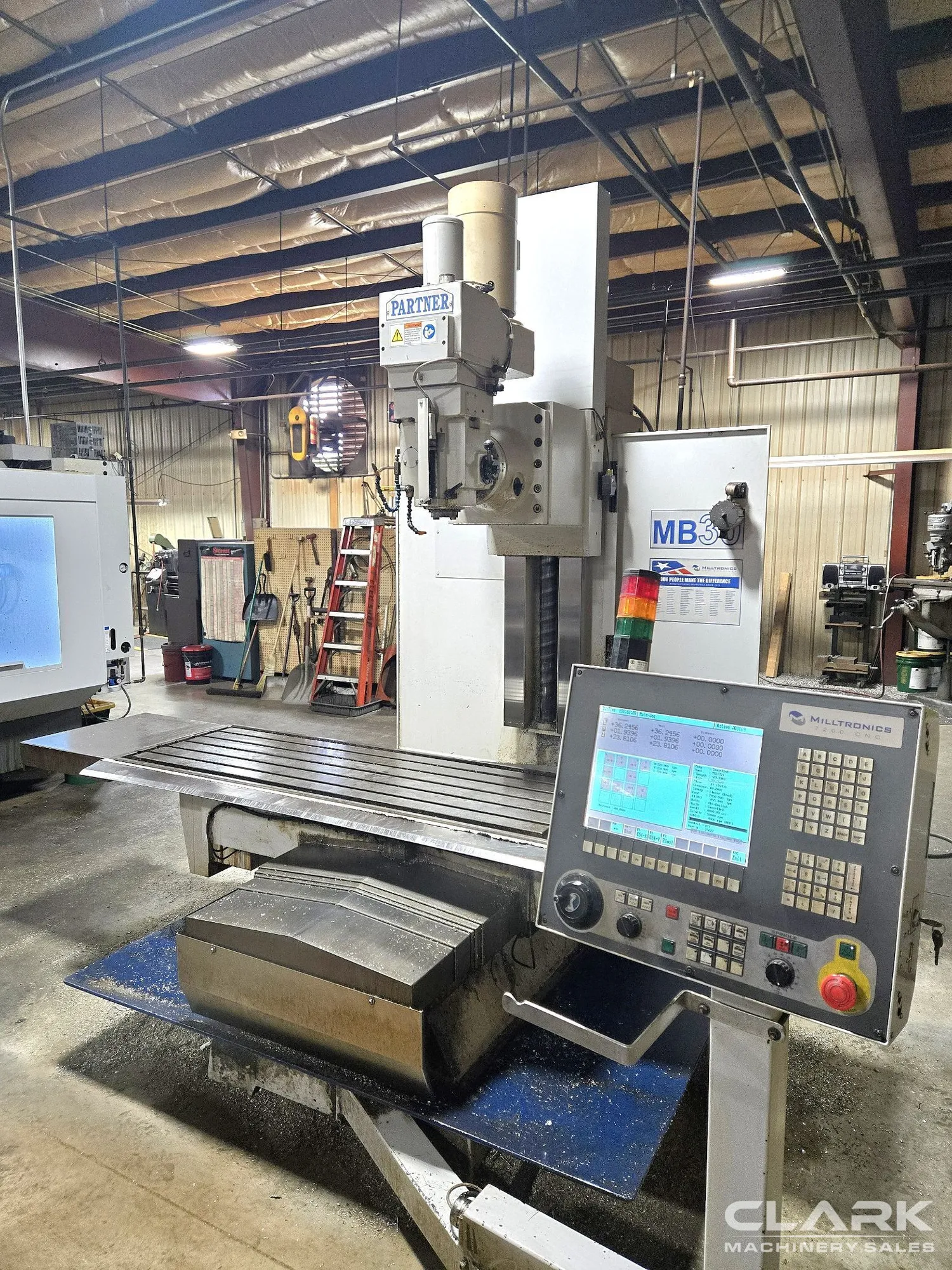 2018 MILLTRONICS MB-30 BED MILL