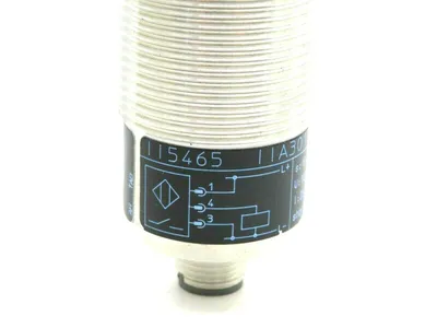 NEW EFECTOR IFM IIA3010BPKGUS100DPS
