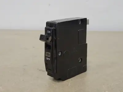 USED SQUARE D QO130