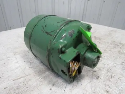 Holtzer-Cabot 1272220 Vintage 1/2Hp 3Ph 1725RPM 220/440V RBT7022 Frame Motor