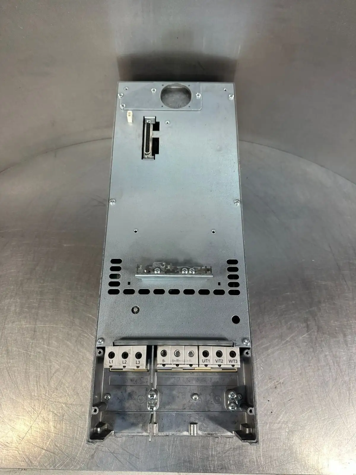 Eaton Corporation SVX020A2-4A1B1 SVX9000 Nema Type 12 (8.5.2)