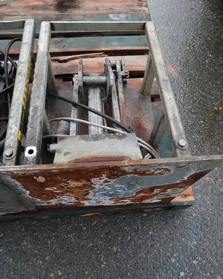 USED PENTALIFT HFR32