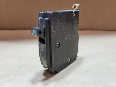 USED SQUARE D QOB115