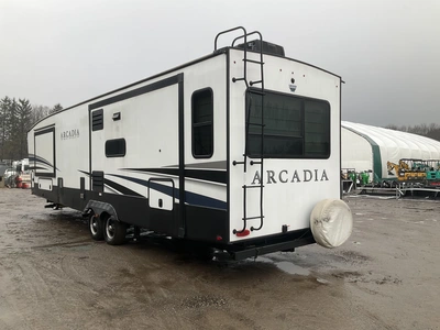 Used 2022 KEYSTONE ARCADIA Campers, Caravans, Motorhomes Michigan US | Miedema Asset Management Group #1325680