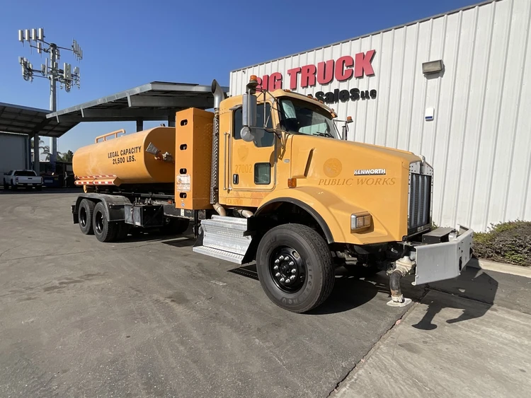 Used 2009 KENWORTH T800 Water Trucks California US | Big Truck & Equipment #1412298