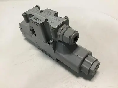 USED REXROTH 4WE6W0M0/AG24NPS9510