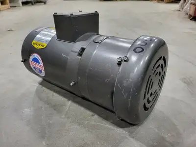 NEW BALDOR VBM3546T-5