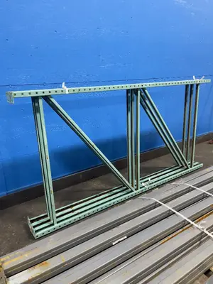 48" X 96" Pallet Racking  - Tear Drop