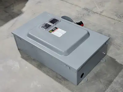 USED SQUARE D CHU364AWK