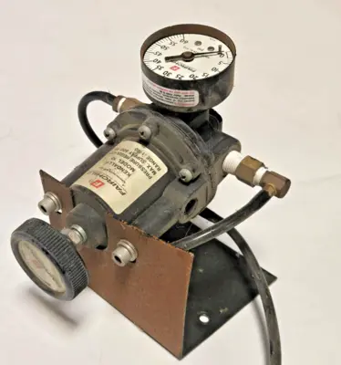 FAIRCHILD KENDALL MODEL 10 PRESSURE REGULATOR