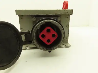Cutler-Hammer Heavy Duty Safety Switch Enclosure 60A 600V 3Ph Nema 12