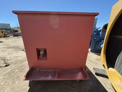 USED HAMMOND MANUFACTURING 128220