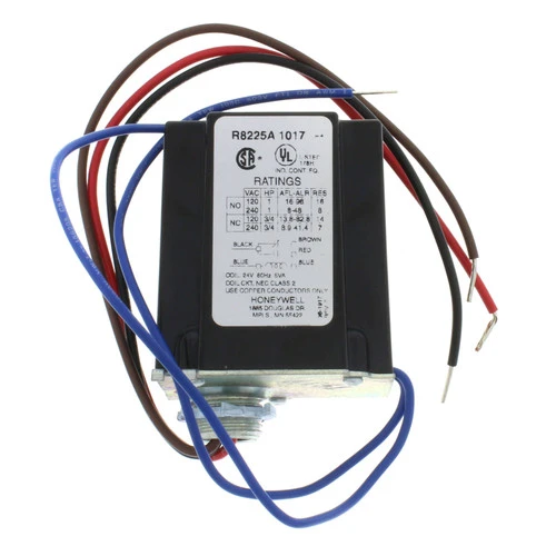 Honeywell R8225A1017 Relay Fan Type Spdt Spud Mount [New]