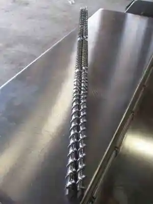 USED STEER ENGINEERING OMICRON 12P