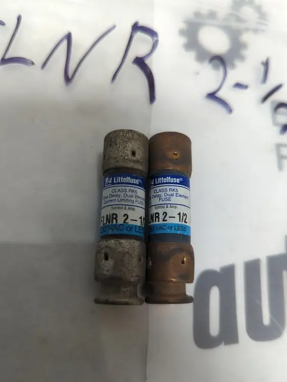 New | in-Stock LITTELFUSE FLNR-2-1/2 Miscellaneous Equipment (Electrical & Power) | Surplus Asset Holdings #1191408