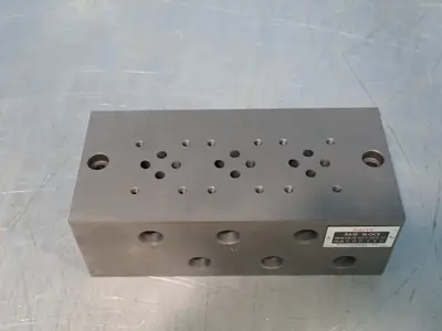 USED NACHI MOB01YW310