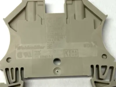 USED WEIDMÜLLER FEED-THROUGH TERMINAL BLOCK WDU 4 LOT OF 46