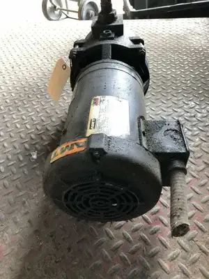 AMT 4786-95 Cast Iron Self-Priming Sprinkler Pump 3/2HP 3450/2850RPM 3PH