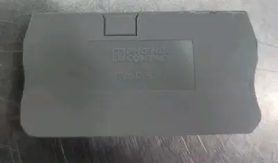 Phoenix Contact Typ D-ST 4 Terminal End Module, Lot of 4. 4A-41