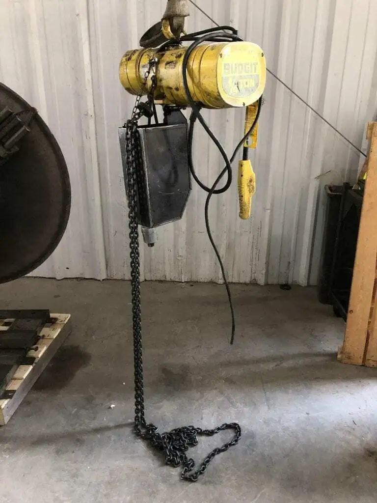 Budgit BEH2532 20ft 1/4 Ton Electric Chain Hoist 32fpm 460V 3PH