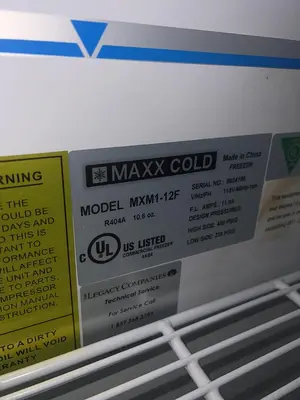 Used MAXX COLD MXM1-12F Display Freezers Florida US | BAM Discount Restaurant Equipment #1390515