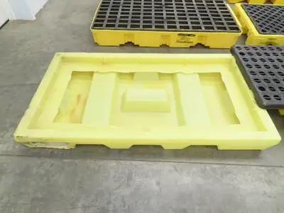 Eagle Spill Containment 2 Drum Platform 27x52" 30 Gal Lot of 6