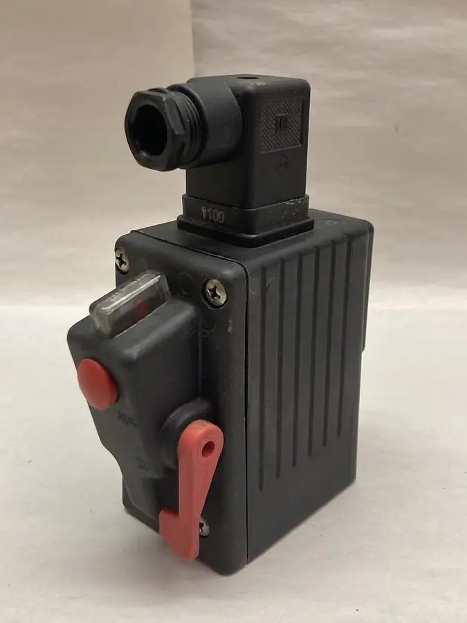 Used GEMU 205 10D 1 1 4112050/60 Solenoid Valves Ohio US | Surplus Asset Holdings #1249448